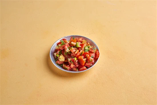 סלט עגבניות פיקנטי